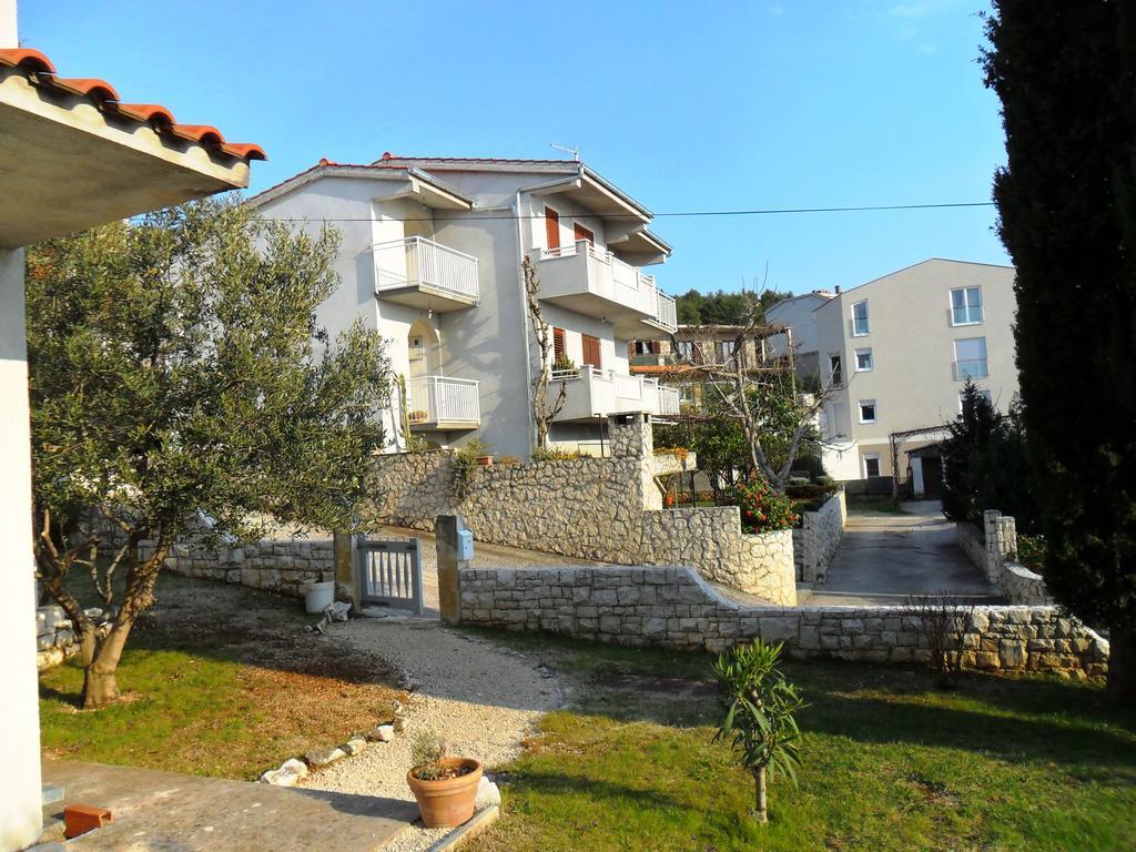 Mia - Spacious On 85 M2 With Beautiful Sea View