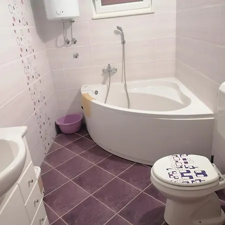 Apartment Mia - Spacious Apartment On 85 M2 With Beautiful Sea View Trogir Room photo