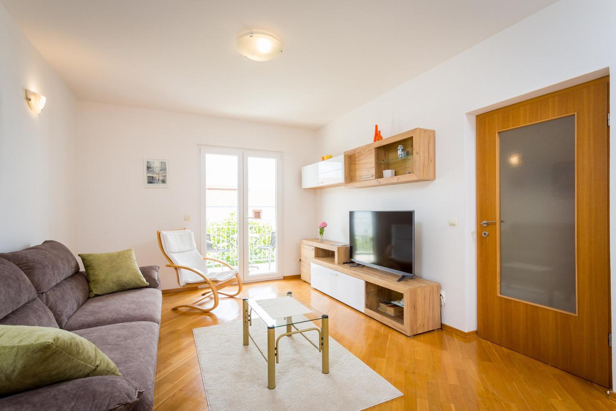 Apartment Mia - Spacious On 85 M2 With Beautiful Sea View Trogir