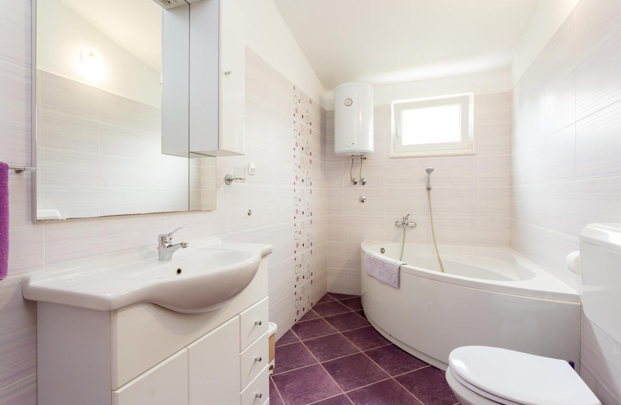 Apartment Mia - Spacious On 85 M2 With Beautiful Sea View